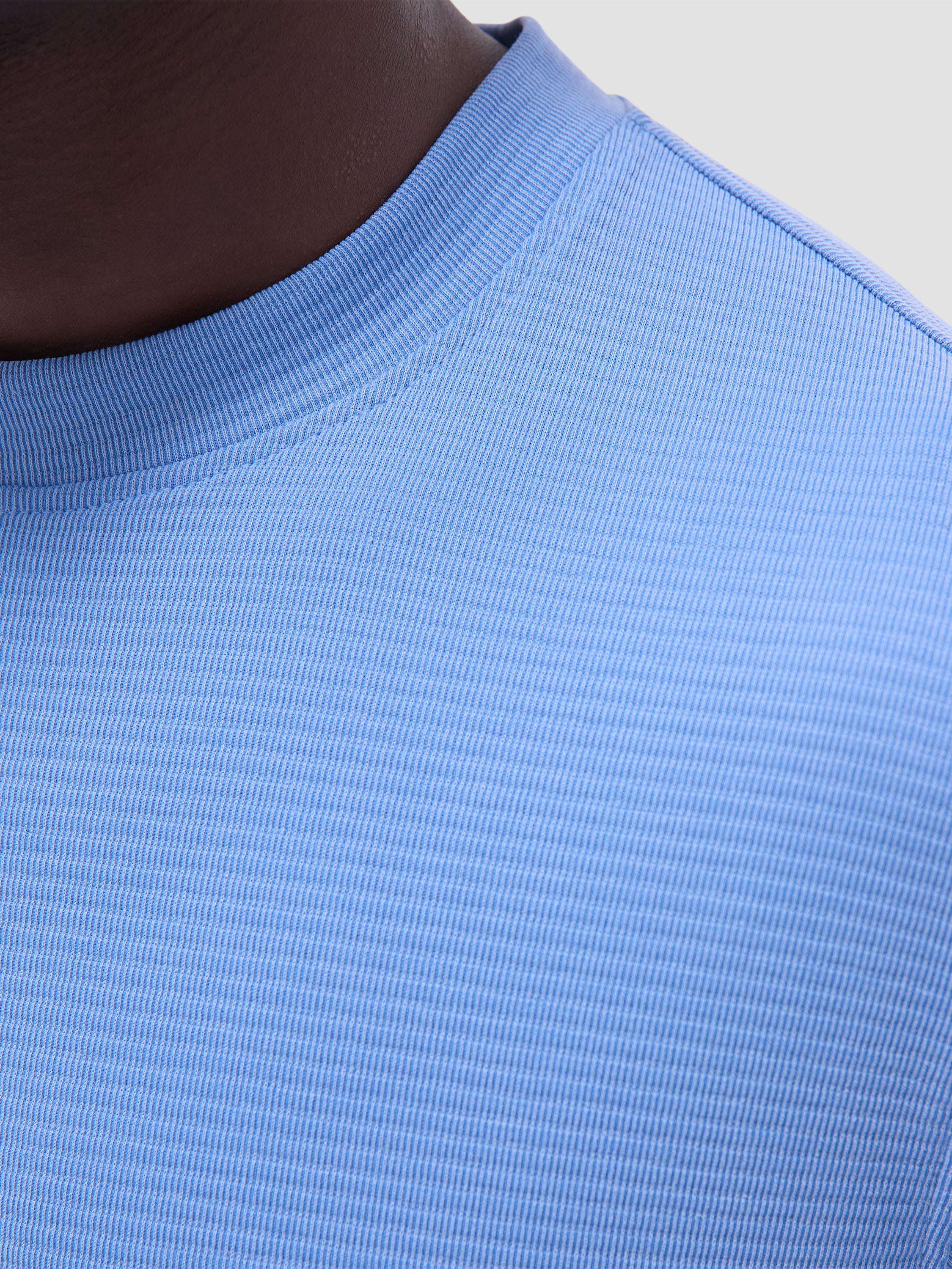 S/S Bugatchi Orville Crew Neck For Men In Classic Blue Close Up