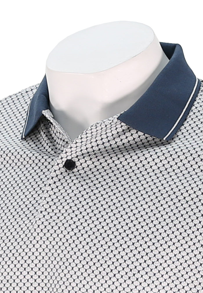 Rodd and Gunn Men's Lynden Knit Polo In Snow Close Up