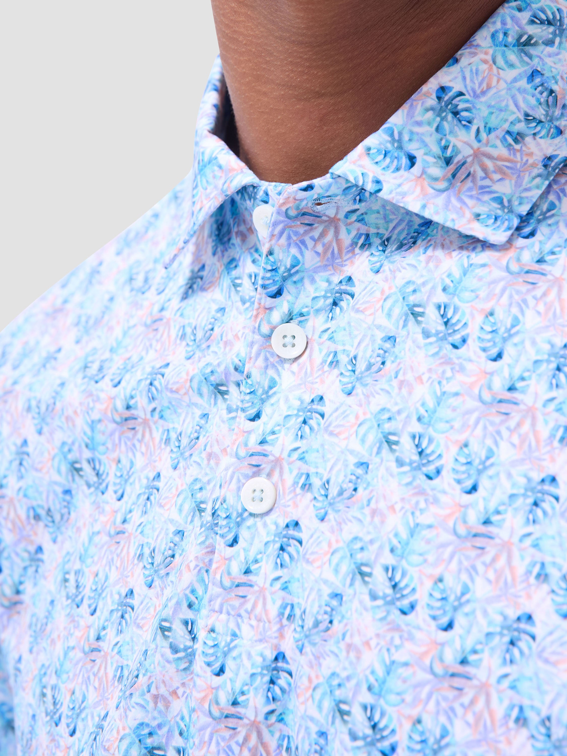 S/S Bugatchi Ooohcotton Victor Polo For Men In Turquoise Close Up
