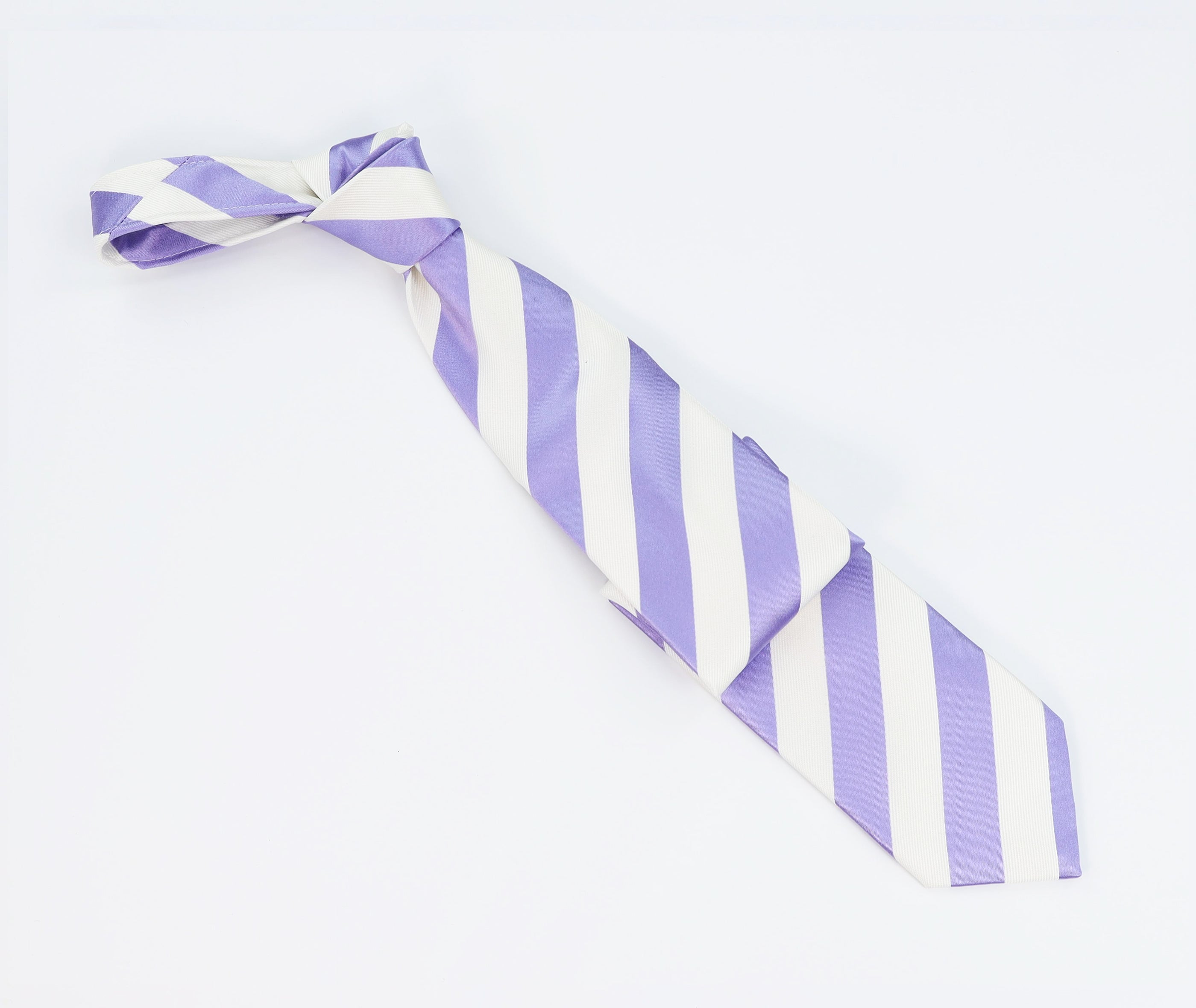 Italo Ferretti Men’s Silk Necktie in Lavender and White Wide Stripes – Mondo Uomo