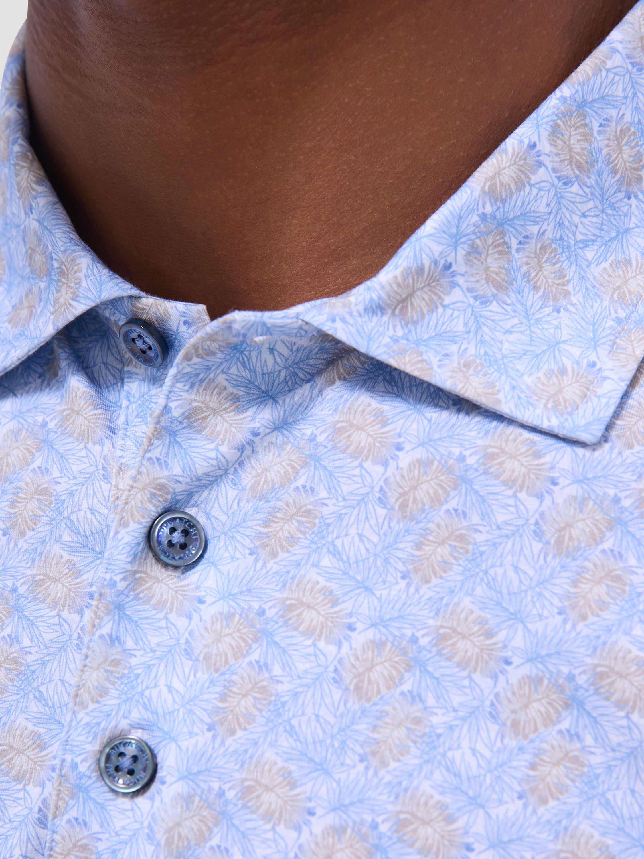 S/S Bugatchi Ooohcotton Victor Polo For Men In Air Blue Close Up