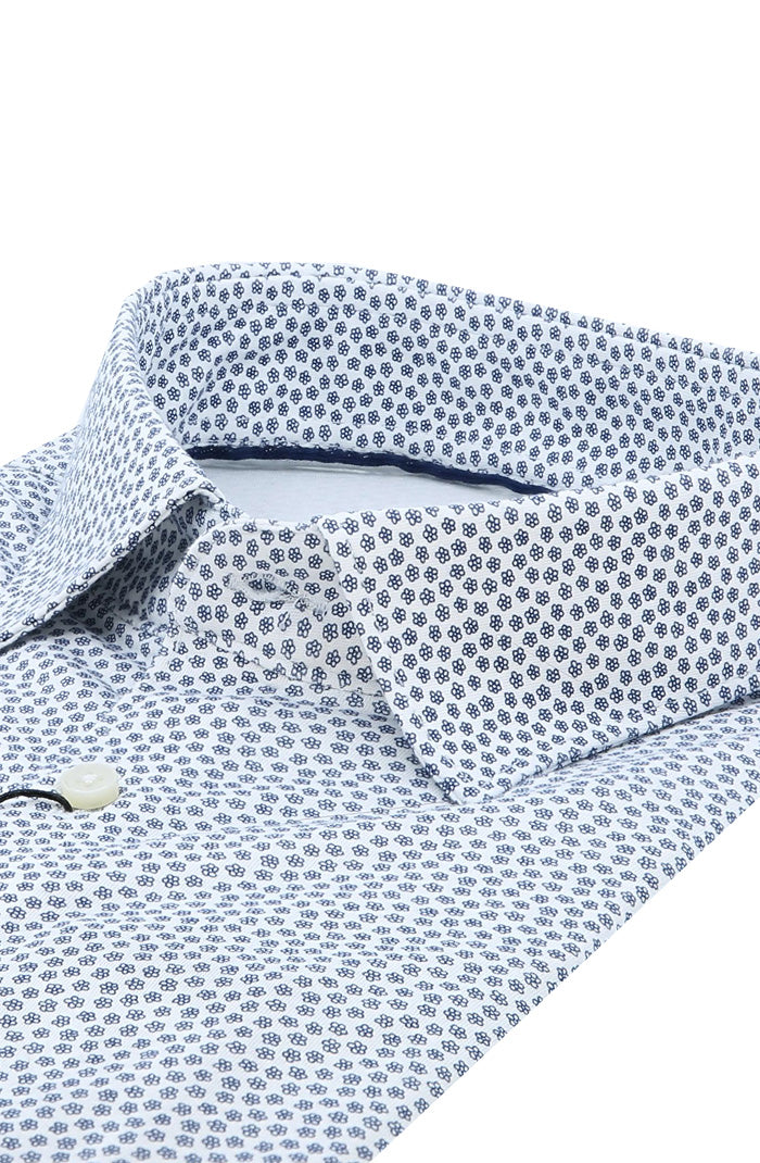 Desoto Men's Renaissance Long Sleeve Shirt in White with Black and Blue Close Up 810-28-3