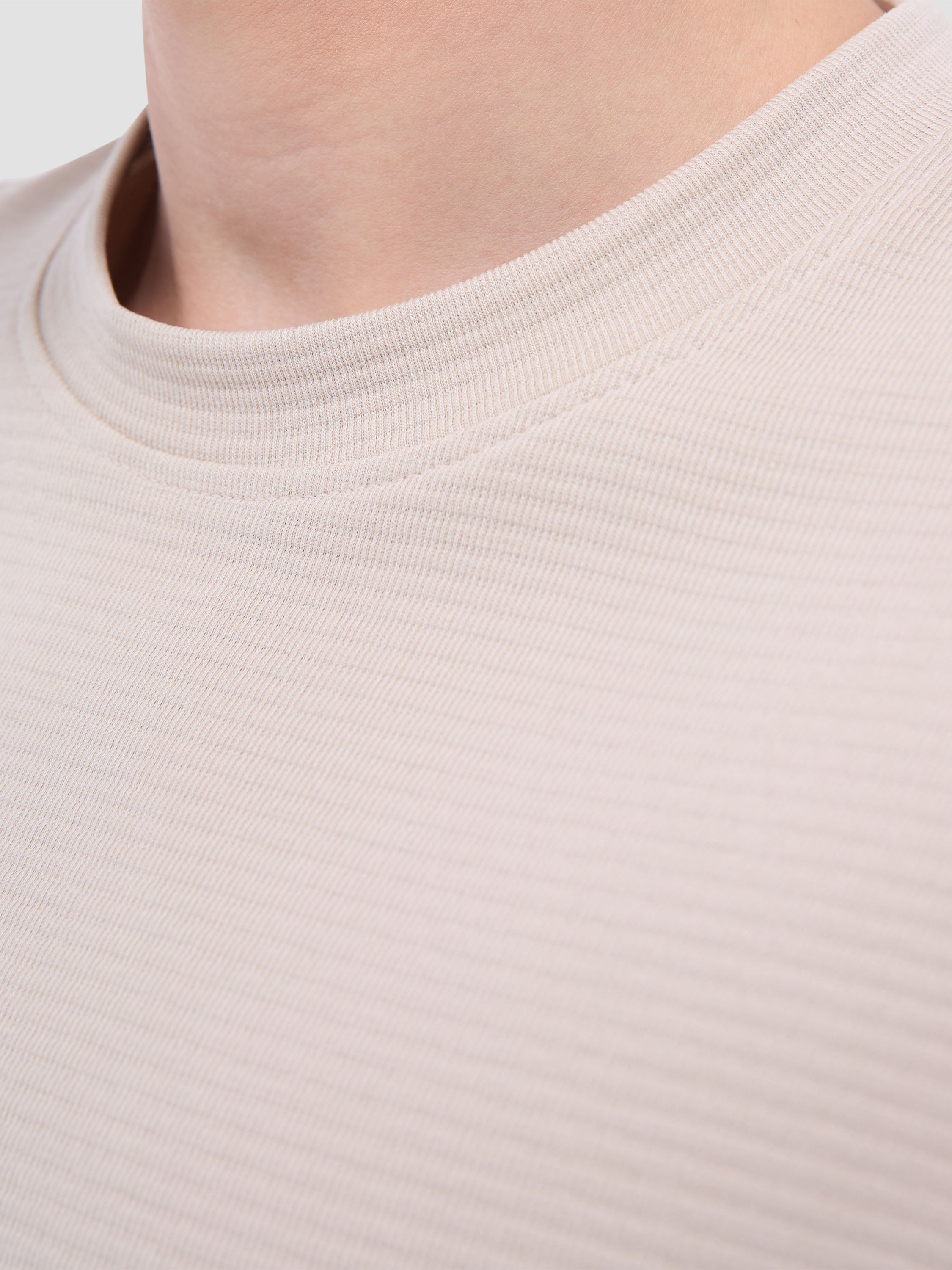 S/S Bugatchi Orville Crew Neck For Men In Sand Close Up