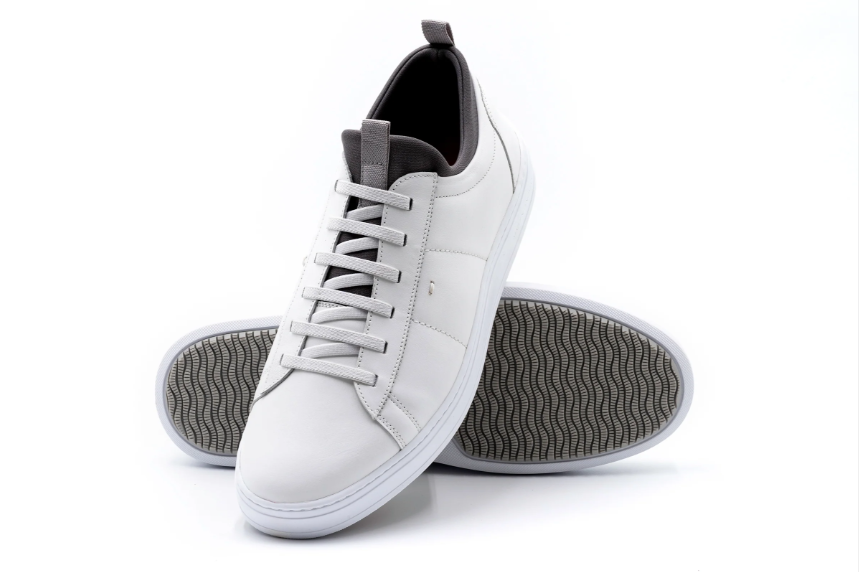 Cameron Sheep Skin Sneakers White
