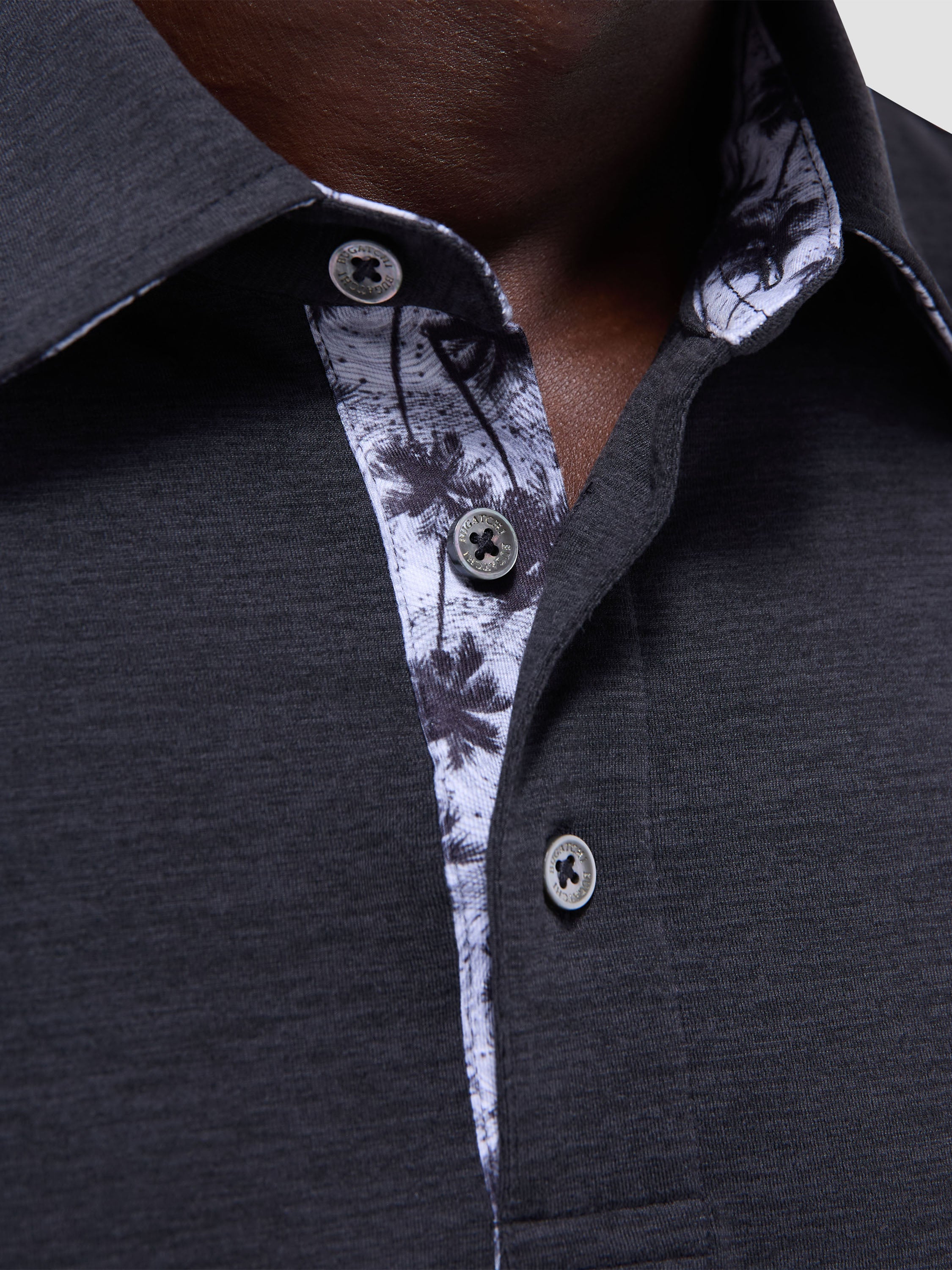 S/S Bugatchi Three Button Polo For Men In Black Close Up GF3408F34