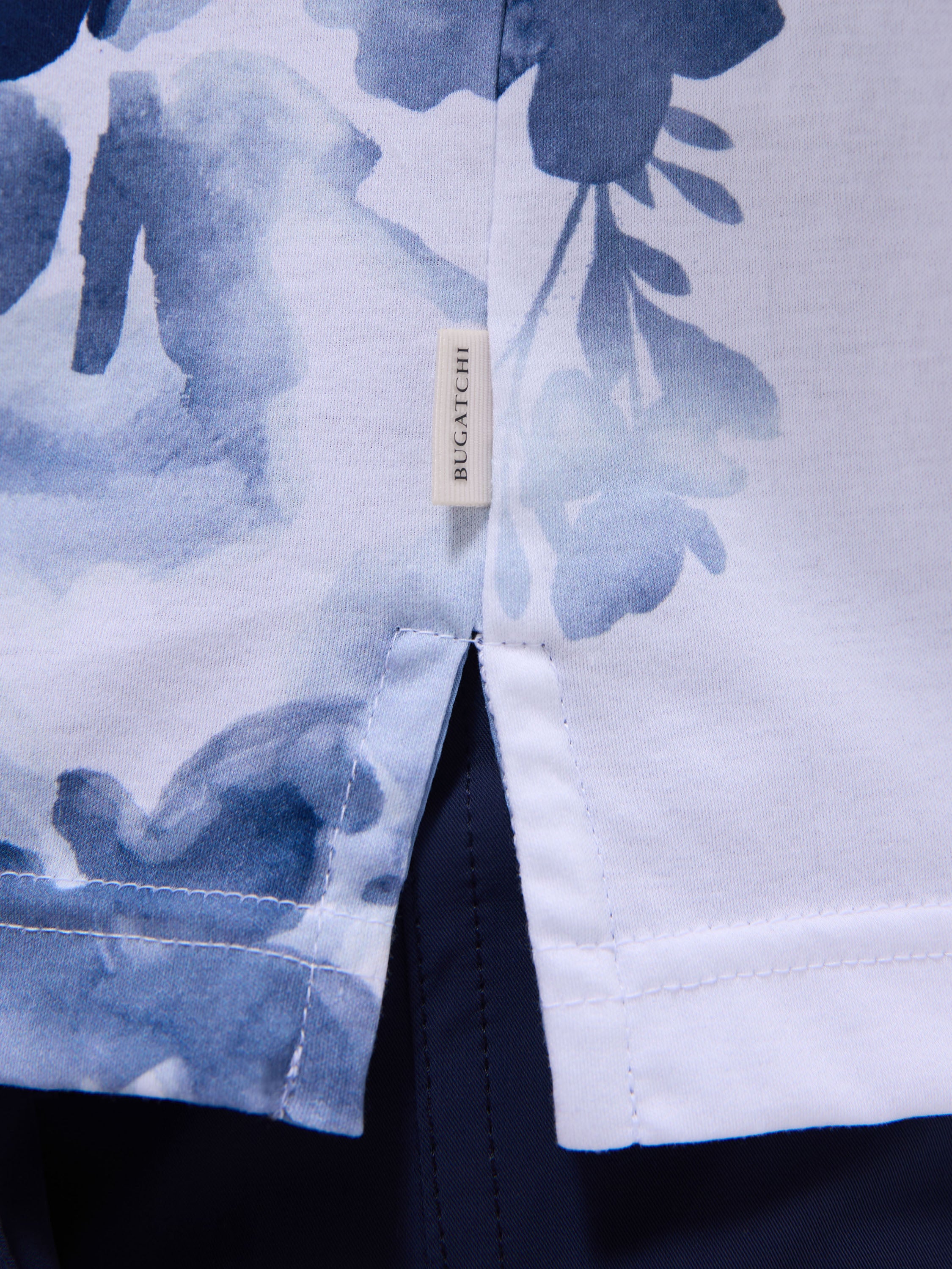 S/S Bugatchi Three Button Polo