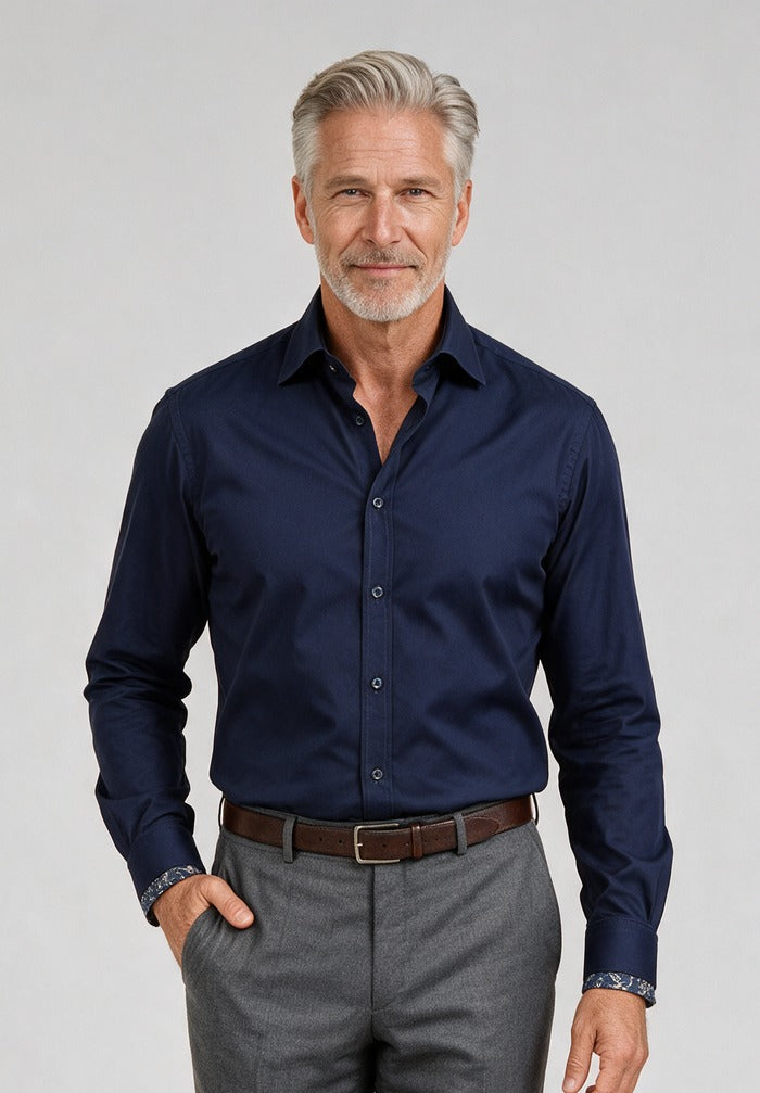 Cotton Poplin Shirt — model detail