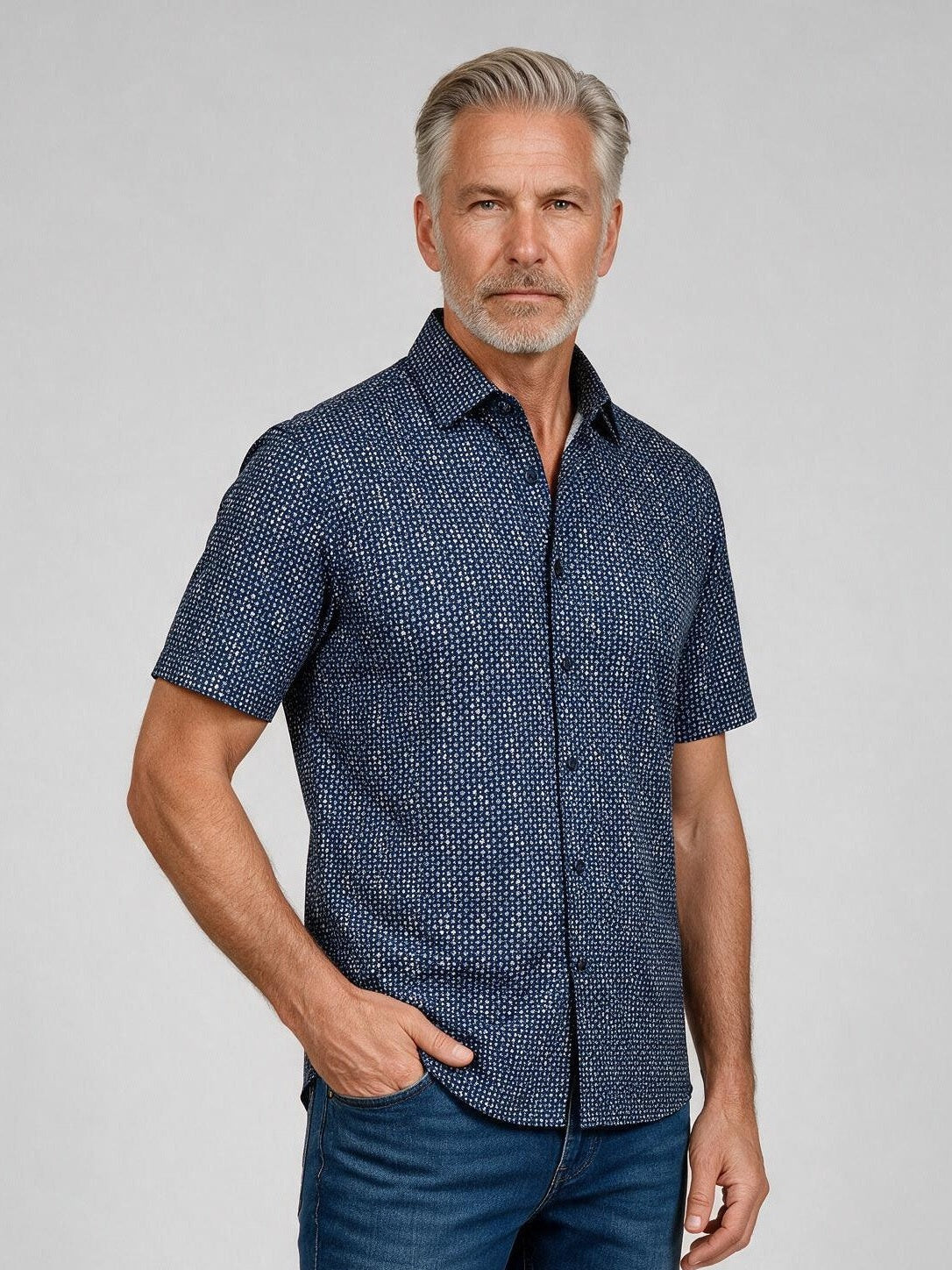 Bugatchi Ooohcotton S/S Miles Shirt, Navy, fabric detail | Mondo Uomo Naples FL