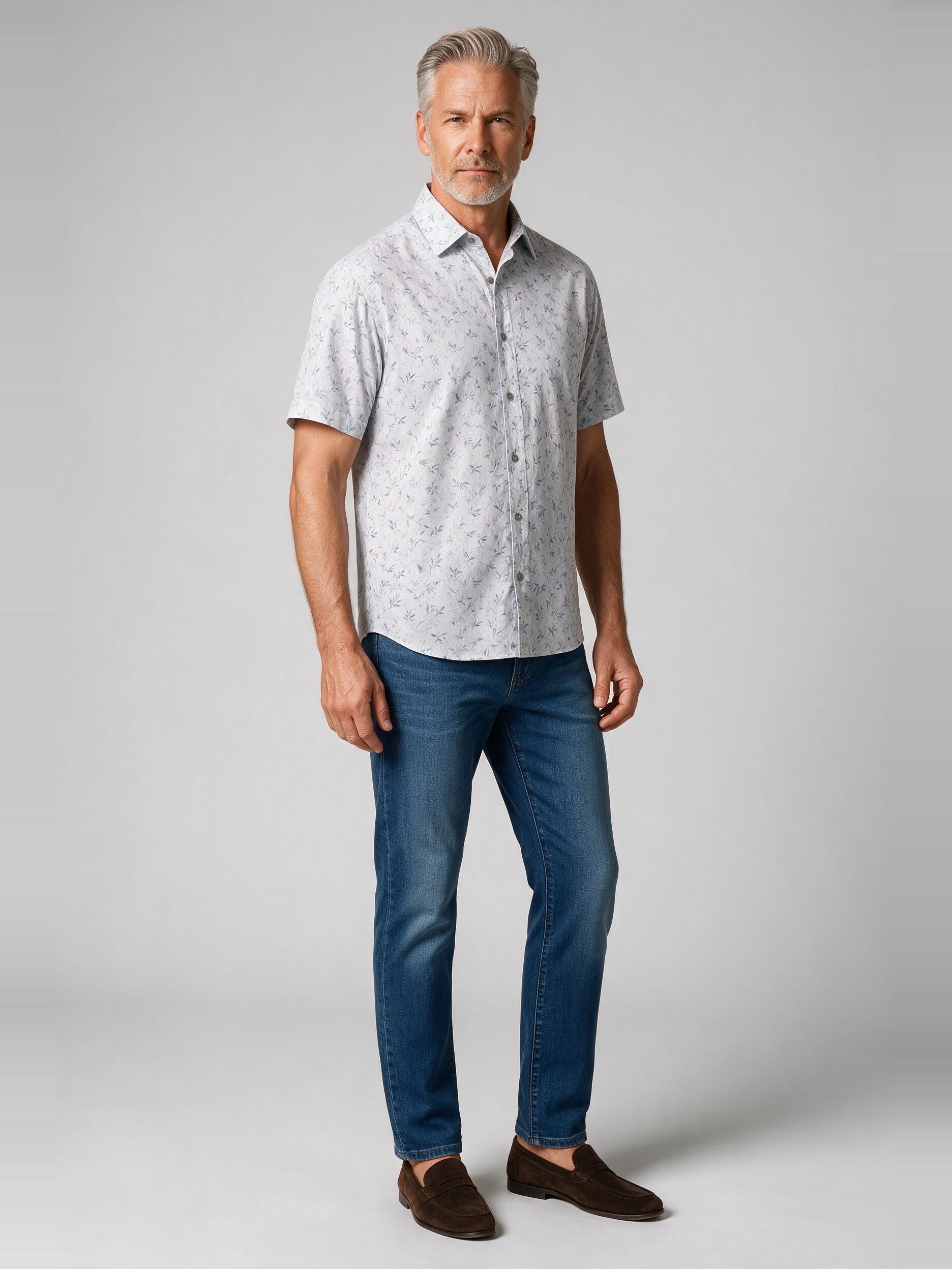 Bugatchi Ooohcotton S/S Miles Shirt, Platinum, worn with denim | Mondo Uomo Naples FL