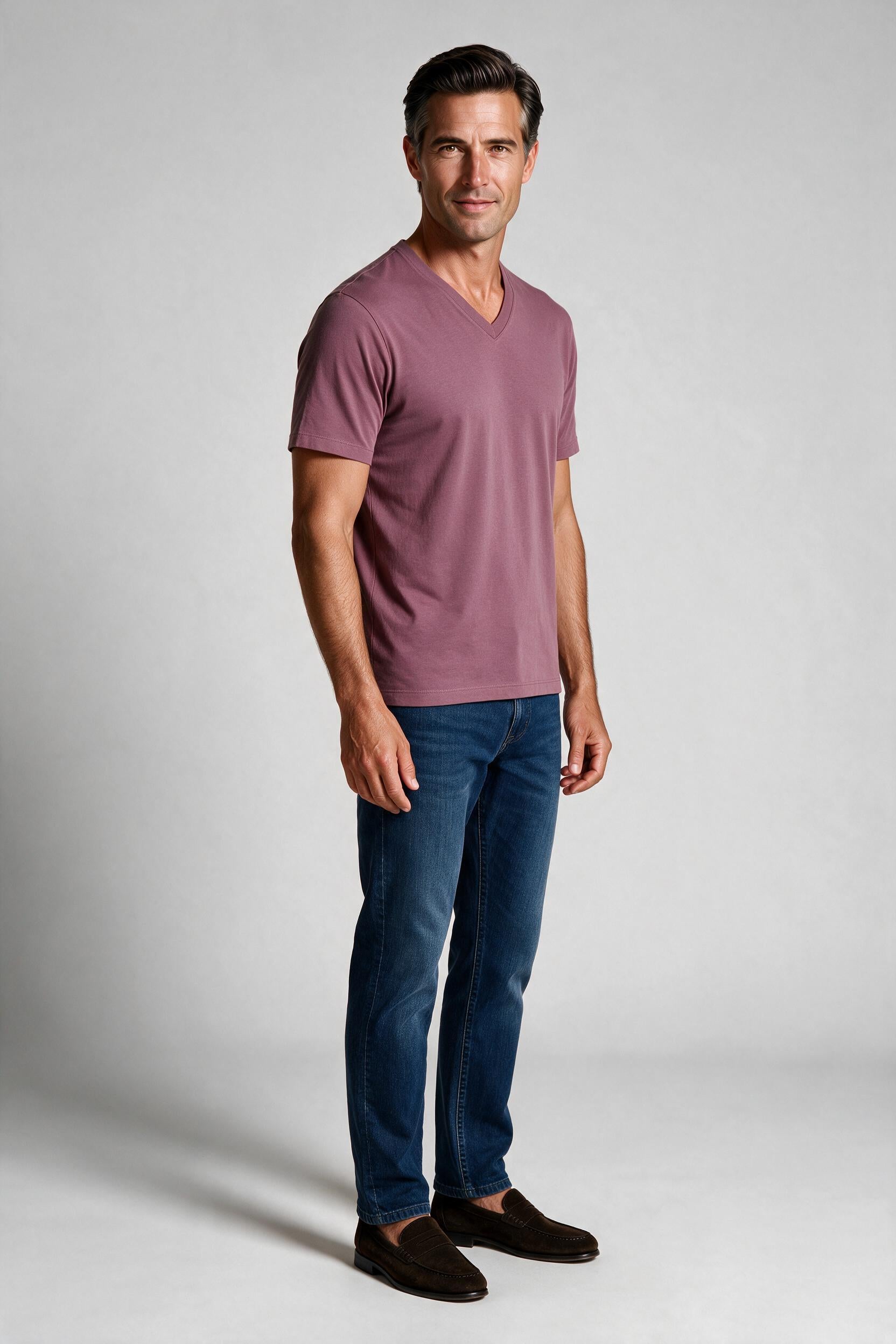 Raffi Aqua Cotton Noah V-Neck Tee in Plum – on model #Color_Plum
