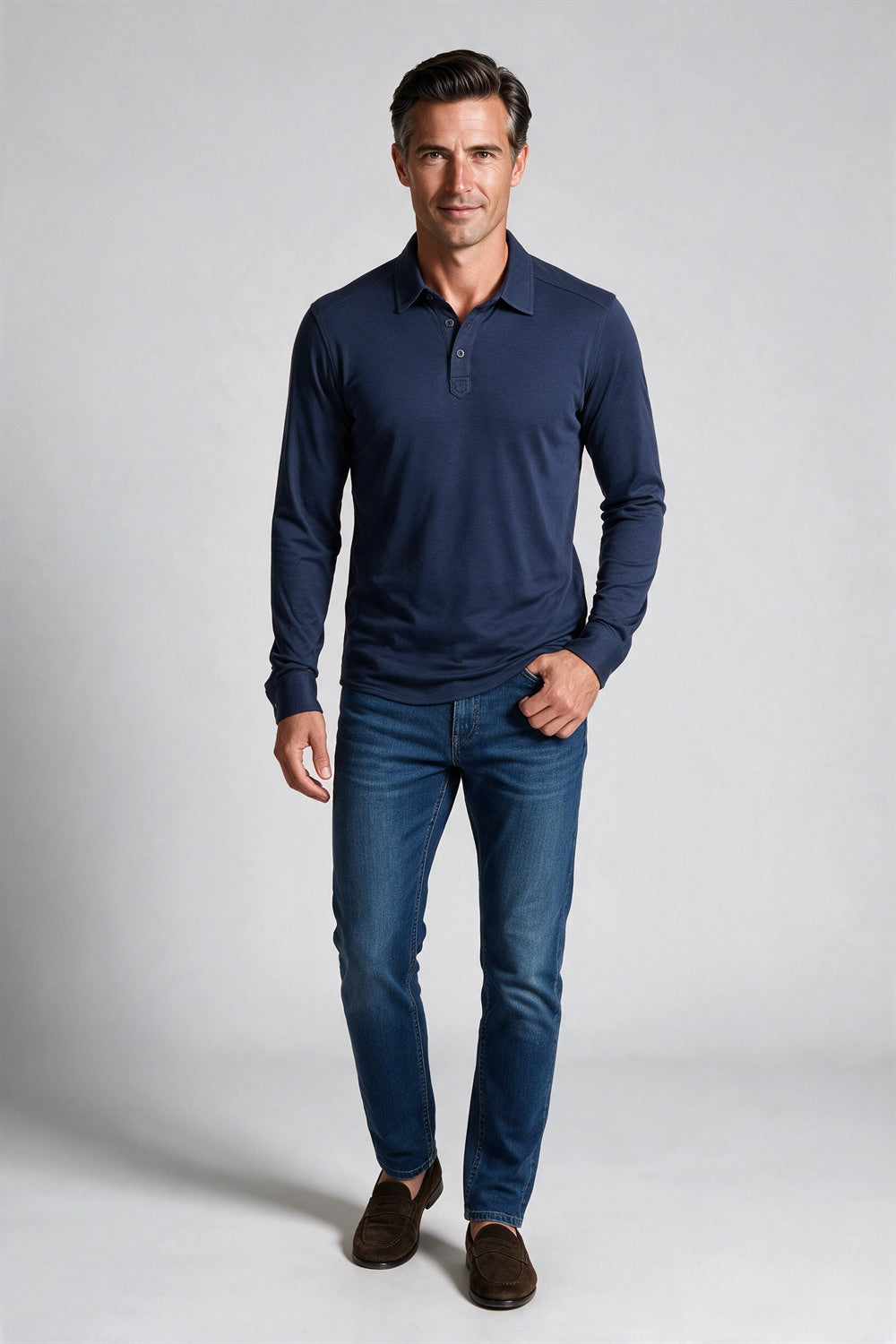 Raffi Aqua Cotton Riviera Polo in Midnight – on model #Color_Midnight